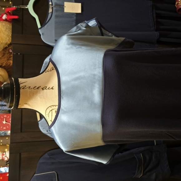 Frette Cascade Lounge Collection 2026 NWT 2 Pieces Top/ Pants Blue Silk/ Cotton - Picture 7 of 17